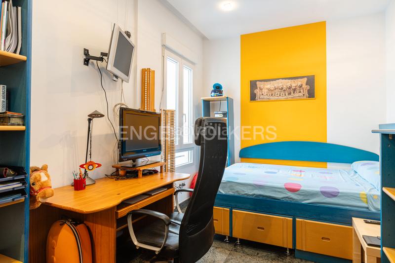 Foto c93afd4d-d0aa-45cf-8a53-ba779c3238c2. Àtic amb calefacció aparcament a Ríos Rosas-Nuevos Ministerios Madrid