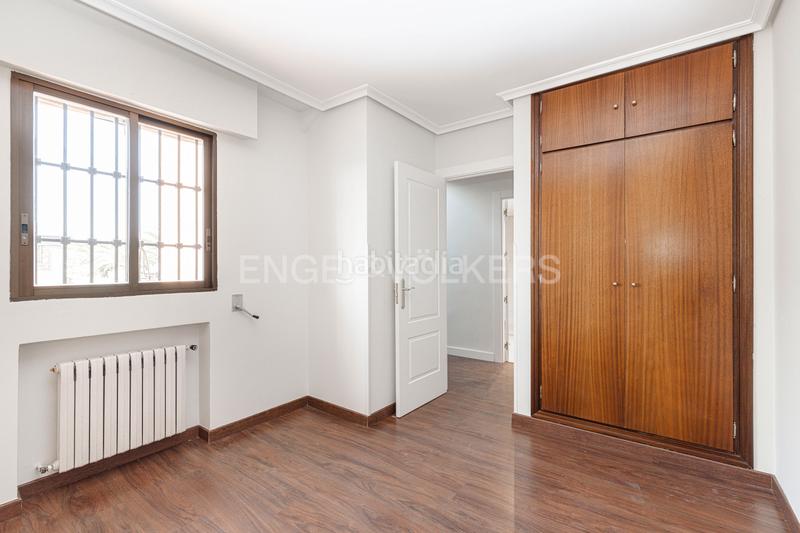 Foto 5ff0e067-09b0-47f6-a47c-c98dbf4c3186. Alquiler casa exclusiva casa unifamiliar en Somosaguas Pozuelo de Alarcón