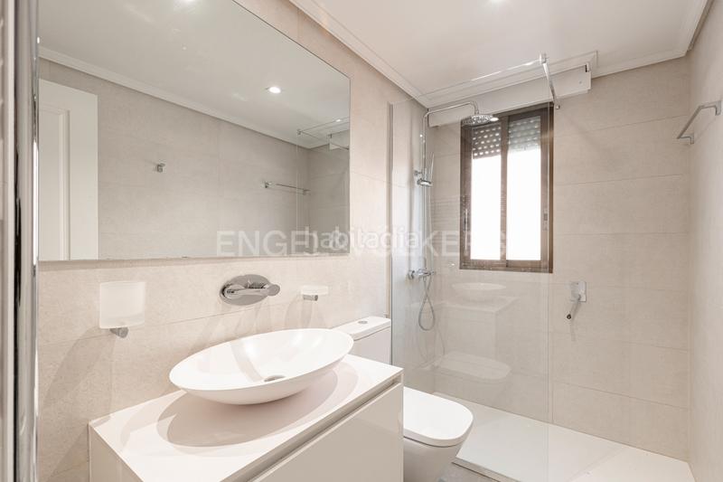 Foto a6359868-10c2-4c04-8b3a-6d12b11bad03. Alquiler casa exclusiva casa unifamiliar en Somosaguas Pozuelo de Alarcón