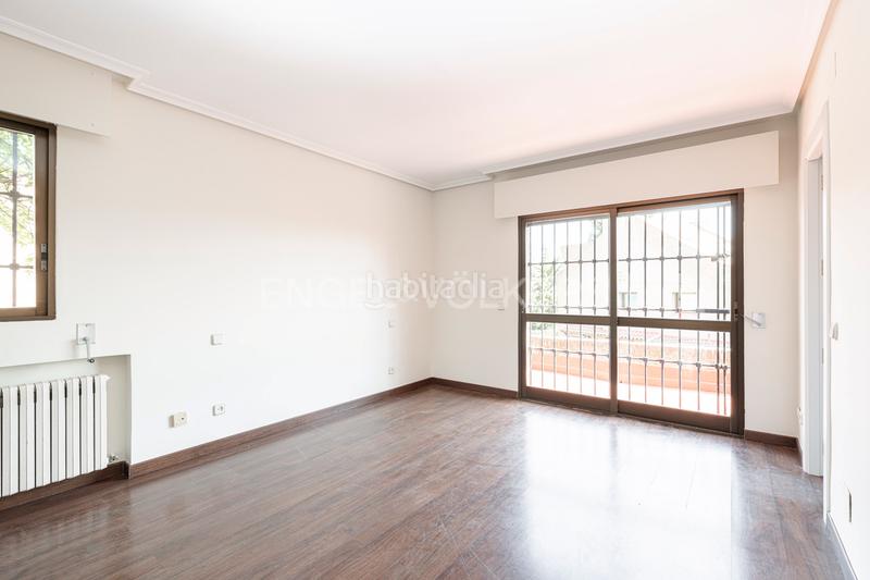 Foto f02b2497-c8ea-4a32-9594-cdb284d6ff8a. Alquiler casa exclusiva casa unifamiliar en Somosaguas Pozuelo de Alarcón