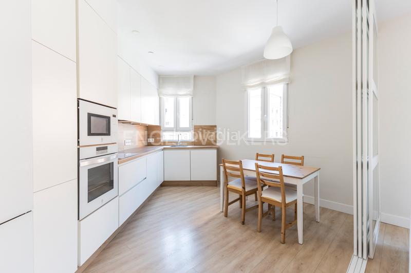 Foto b7db6ccb-a994-4828-8088-5fe229256645. Appartement avec chauffage dans Pacífico Madrid