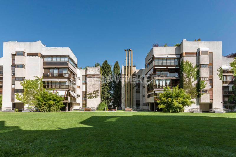 Foto 6bd83313-31e0-4a4a-97ee-4164257625f9. Appartement avec chauffage parking piscine dans San Juan Bautista Madrid