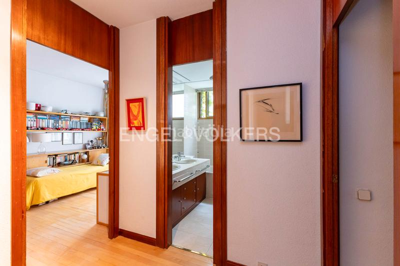 Foto 71967db8-4cae-43da-909f-24dd86bad628. Appartement avec chauffage parking piscine dans San Juan Bautista Madrid