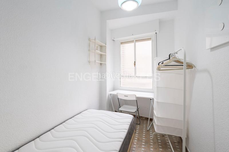 Foto 582ebb42-bd97-49aa-8b04-3bf4c3cbd32e. Apartamento exclusivo piso con 2 terrazas para reformar en conde duque en Madrid