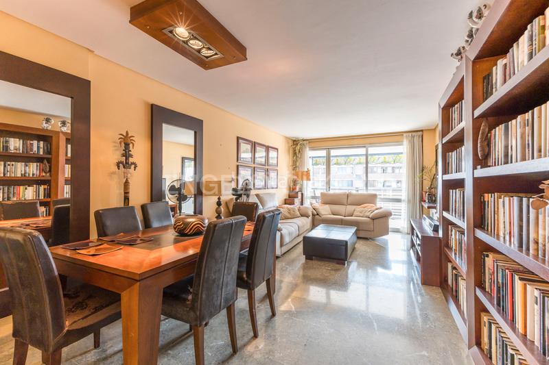 Foto 03ba3ea1-68e1-43f3-af4c-b96a052226dc. Apartamento exclusivo piso con terrazas, piscina y zonas deportivas en el corazón de ciudad lineal. en Madrid