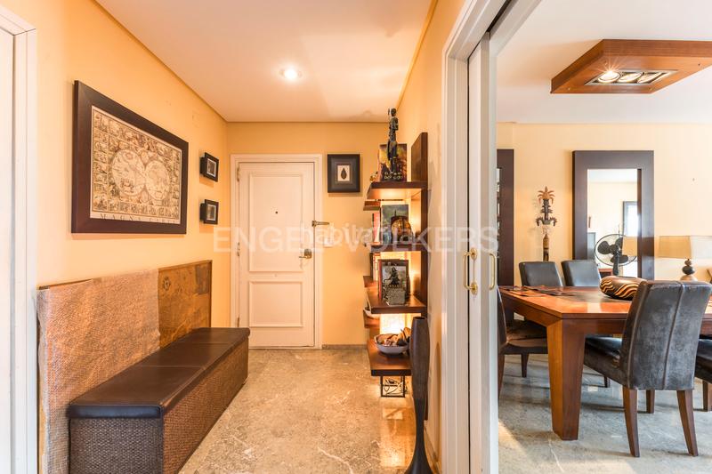 Foto 0c076f4b-1a2b-4150-8b6b-779d268b716d. Apartamento exclusivo piso con terrazas, piscina y zonas deportivas en el corazón de ciudad lineal. en Madrid