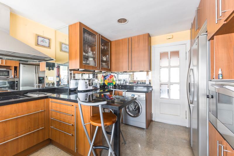 Foto 55c4097c-6e64-4800-85d3-c0057b4f6307. Apartamento exclusivo piso con terrazas, piscina y zonas deportivas en el corazón de ciudad lineal. en Madrid