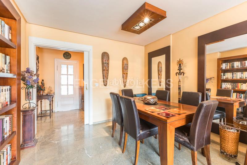 Foto a3d75c2a-b1e0-4210-83e8-f223d7888193. Apartamento exclusivo piso con terrazas, piscina y zonas deportivas en el corazón de ciudad lineal. en Madrid