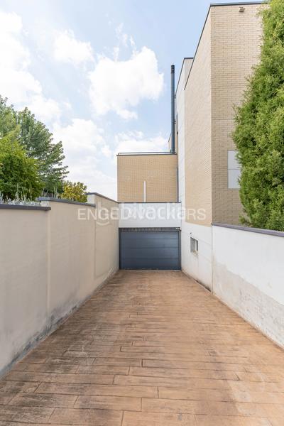 Foto e5611b9d-ed38-4971-90a1-f94afeea3a2d. Affitto casa con riscaldamento parcheggio in Colonia Torrelodones