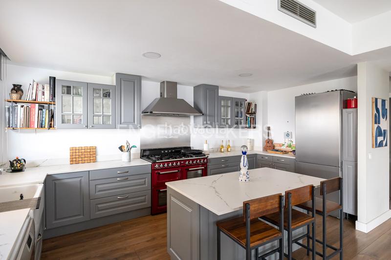 Foto b51039f0-84fe-4d67-a7f9-cd23a3ef15d2. Alquiler casa chalet adosado . en Colonia Torrelodones