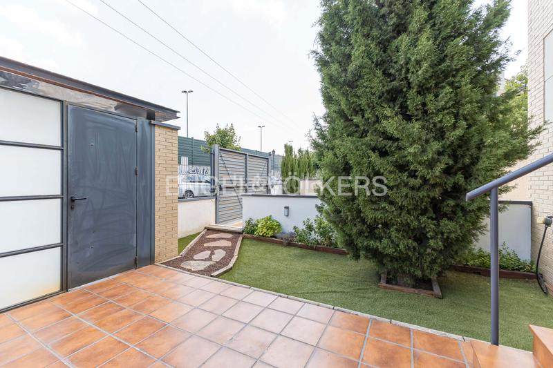 Foto 36e72260-aea0-4452-b874-b3d90743efb7. Rent house with heating parking in Colonia Torrelodones