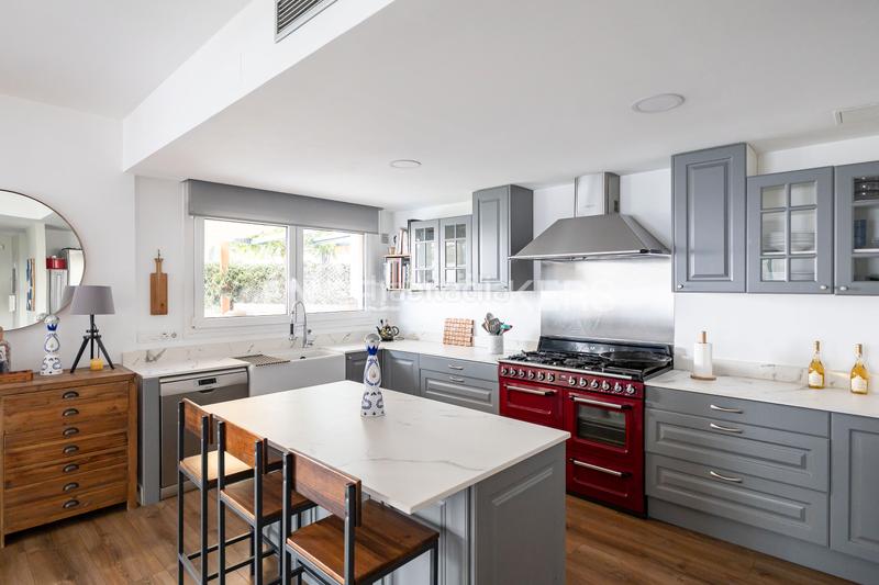 Foto 8f994530-bee3-4335-a9db-6d02c9cc952b. Rent house with heating parking in Colonia Torrelodones