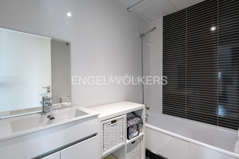 Foto e48c9e8b-5b6b-4953-b0f9-c46d510b5137. Rent house with heating parking in Colonia Torrelodones