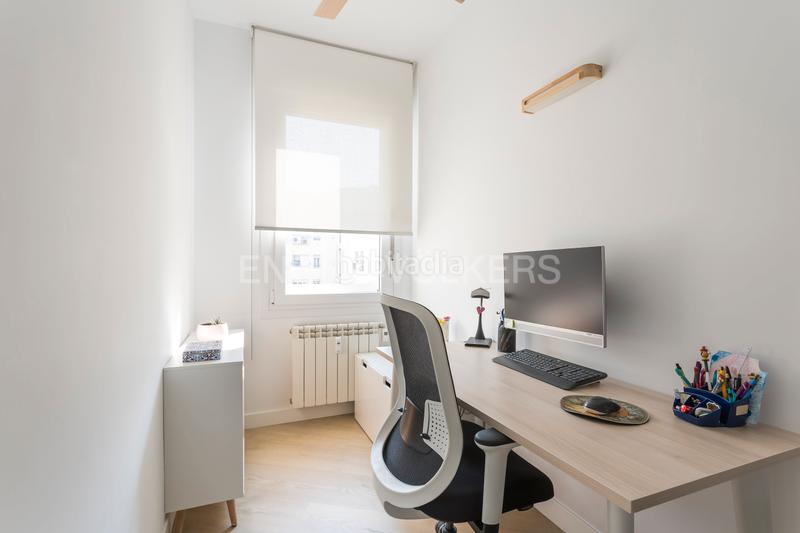Foto 0770d908-7921-417e-93cc-28f7146bf721. Apartamento engel völkers presenta esta exclusiva propiedad en el distrito de salamanca en Madrid