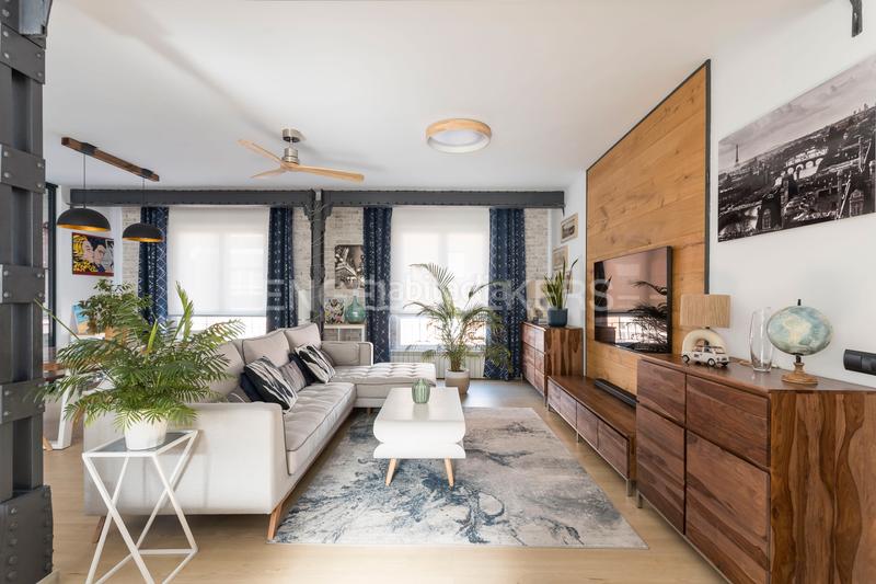 Foto 6c50fbf7-b501-46d1-9927-bb713e001421. Apartamento engel völkers presenta esta exclusiva propiedad en el distrito de salamanca en Madrid