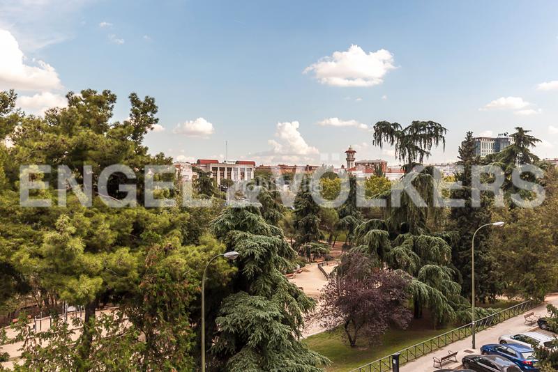 Foto 84aec7f3-fa7c-45e8-90f1-b06699d2de51. Apartamento engel völkers presenta esta exclusiva propiedad en el distrito de salamanca en Madrid