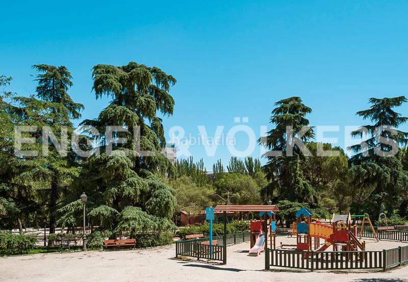 Foto a6c21d7b-8672-4ece-b571-c81a2267085d. Apartamento engel völkers presenta esta exclusiva propiedad en el distrito de salamanca en Madrid