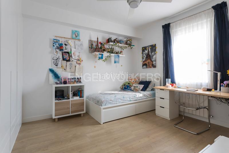Foto ad1b6d49-be5b-40f7-b6eb-f876c40971cb. Apartamento engel völkers presenta esta exclusiva propiedad en el distrito de salamanca en Madrid