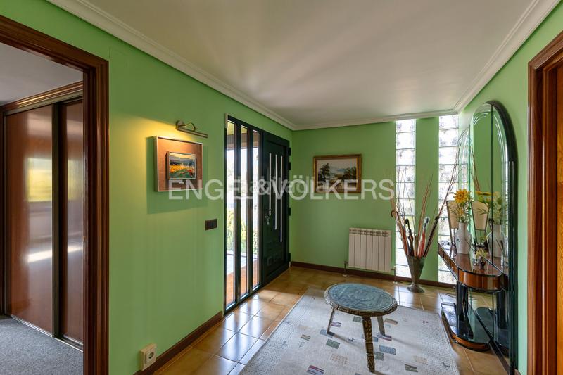 Foto 840c74e9-a252-4099-b6ad-9f980b994772. Casa amb calefacció aparcament a Parquelagos-Puente Nuevo Galapagar