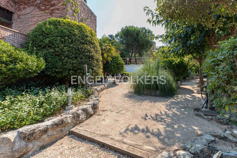 Foto 85322503-100d-4e6b-be99-2655cb9b032e. Casa amb calefacció aparcament a Parquelagos-Puente Nuevo Galapagar