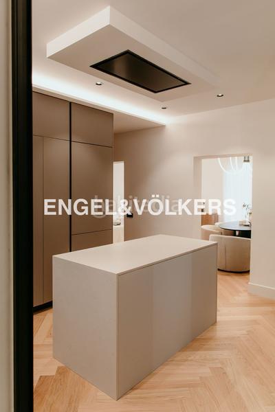 Foto ed421ec7-349d-4df4-808e-e6d7c0e8771f. Apartament amb calefacció a Argüelles Madrid