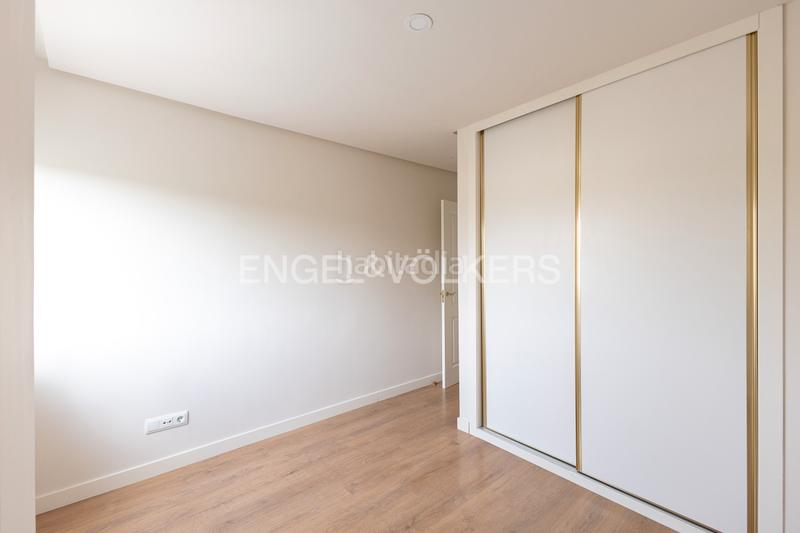 Foto 10e3916f-3abb-4caa-a2da-34d0941e3bd7. Apartament amb calefacció aparcament piscina a Norte Alcobendas