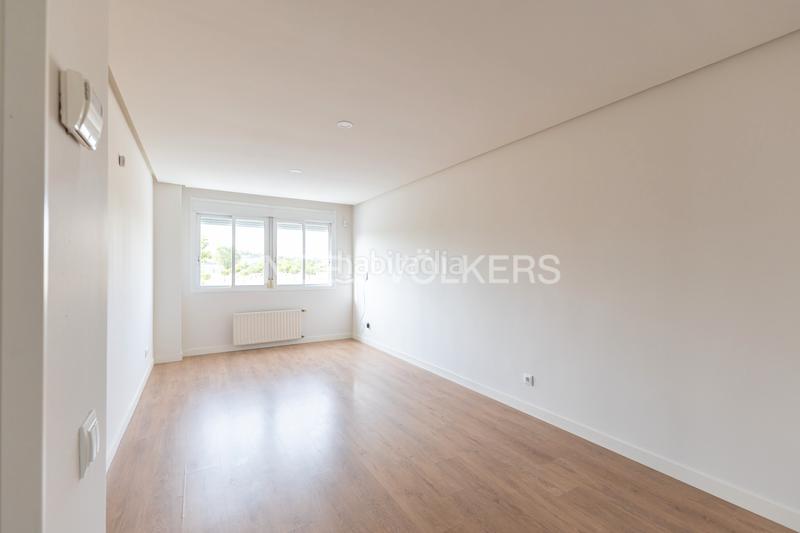 Foto 4e122d08-d287-4057-ba85-5b3e34d014c8. Apartament amb calefacció aparcament piscina a Norte Alcobendas