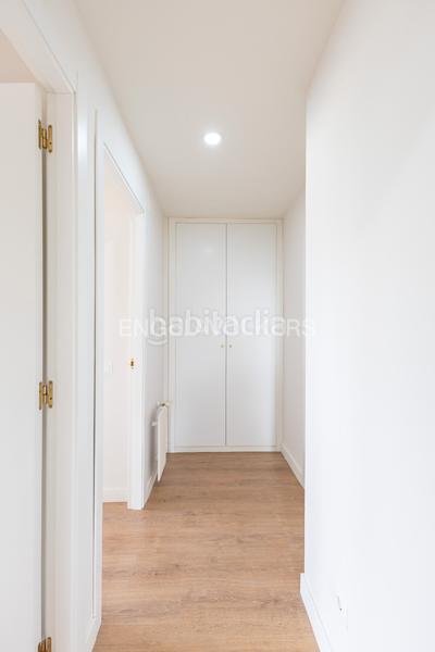 Foto 4e3bd6fe-9482-446c-9c18-1034991959a4. Apartament amb calefacció aparcament piscina a Norte Alcobendas