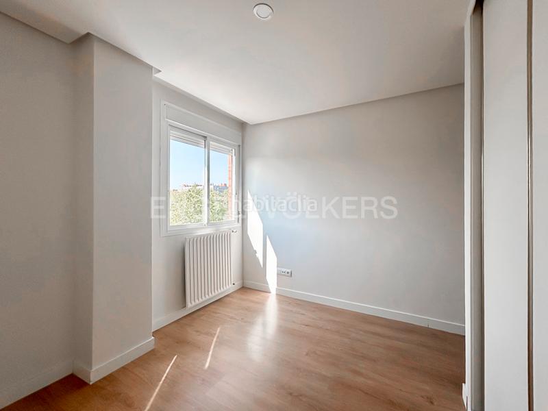 Foto 6ba63483-28b8-4507-9bfc-3d0d4bbbc374. Apartament amb calefacció aparcament piscina a Norte Alcobendas