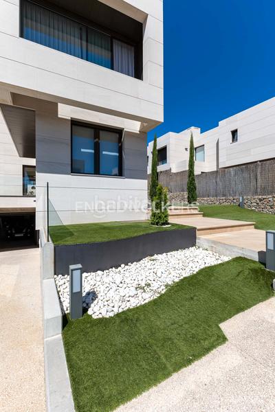 Foto 439f02a4-dafc-4cdd-9f09-48f73c087c80. Alquiler casa magnífico chalet en alquiler en satélites en Majadahonda