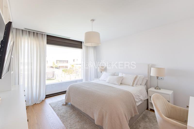 Foto c0632616-4d45-4420-9205-a5520b390a55. Alquiler casa magnífico chalet en alquiler en satélites en Majadahonda