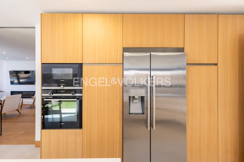 Foto ca80a546-5af3-4104-b16d-b107850ee2f1. Alquiler casa magnífico chalet en alquiler en satélites en Majadahonda