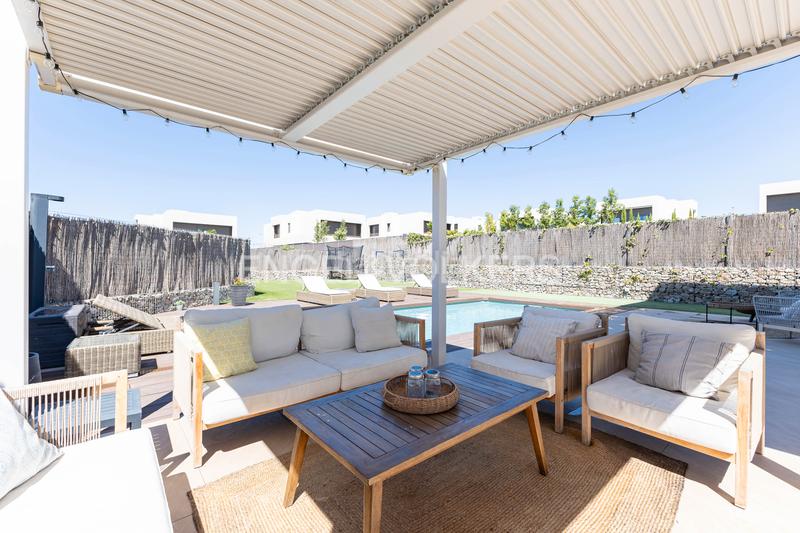 Foto fcf4e07a-8e7d-4b91-abcf-64da02957919. Alquiler casa magnífico chalet en alquiler en satélites en Majadahonda