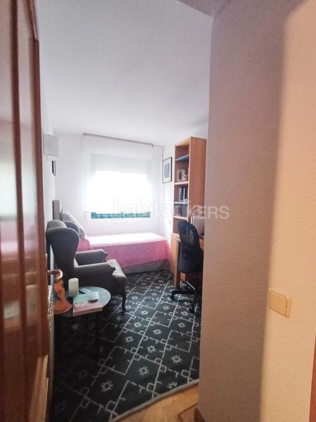 Foto cc5e7466-b76f-4858-bb0f-621cfb30b94b. Lloguer apartament amb calefacció aparcament piscina a Madrid