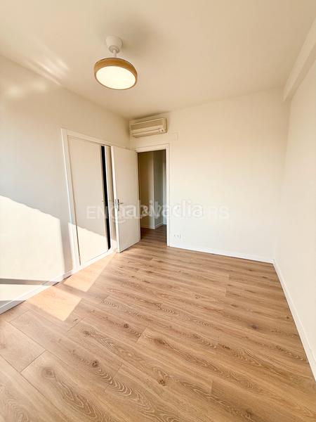 Foto d80a0fc0-0543-4820-8206-7d7b3265093e. Alquiler apartamento piso amplio y luminoso, tres dormitorios y trastero en Costillares. en Madrid