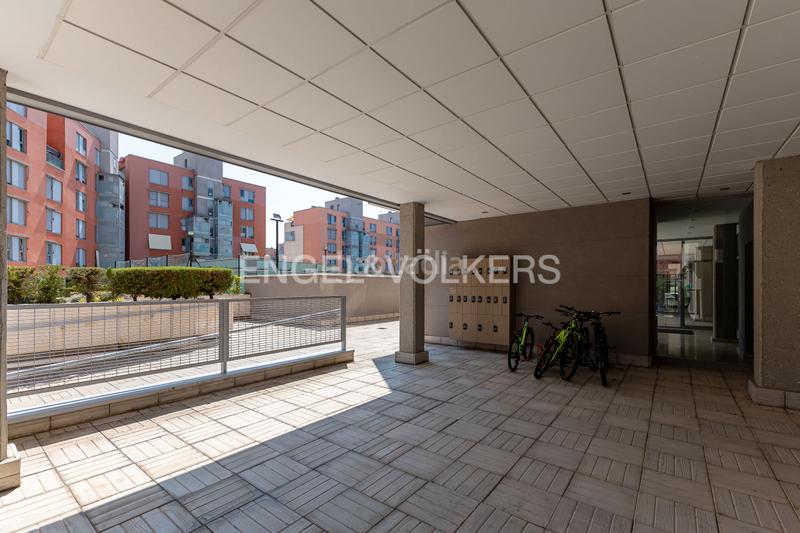Foto 21e15ee9-56c8-4f51-ad10-67dee6a43ff1. Ático exclusivo atico reformado con terraza en Las Tablas en Madrid