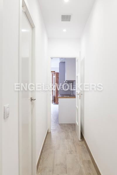 Foto b583057b-a689-44fb-b0d3-bcd2b5c7fc6c. Location appartement avec chauffage dans Sol Madrid