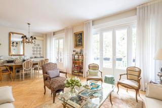 Appartement à Vallehermoso. Magnífica vivienda reformada de lujo
