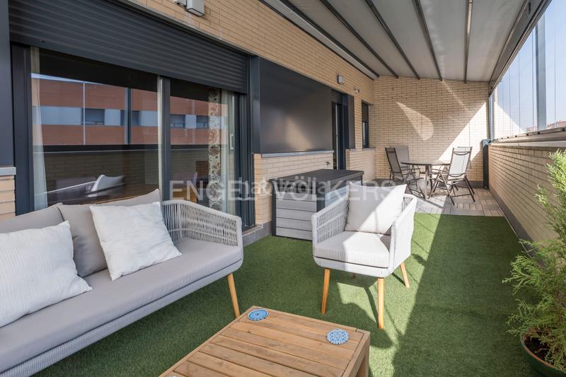 Foto eb67a502-9662-4452-b303-6c4bb75c29ca. Alquiler ático piso con terraza, piscina, garaje y trastero en Madrid