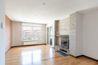 Affitto Piccolo appartamento  Plaza de los residenciales. Hermoso apartamento recién reformado en el corazón de colmenar v