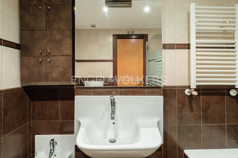 Foto b4304e56-c11b-4f6c-b214-ebd322e08118. Alquiler apartamento hermoso apartamento recién reformado en el corazón en Colmenar Viejo