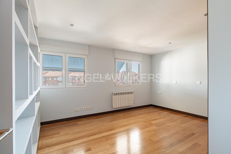 Foto e201a45d-6f02-44bf-b23a-92a0eddfd4e8. Alquiler apartamento hermoso apartamento recién reformado en el corazón en Colmenar Viejo