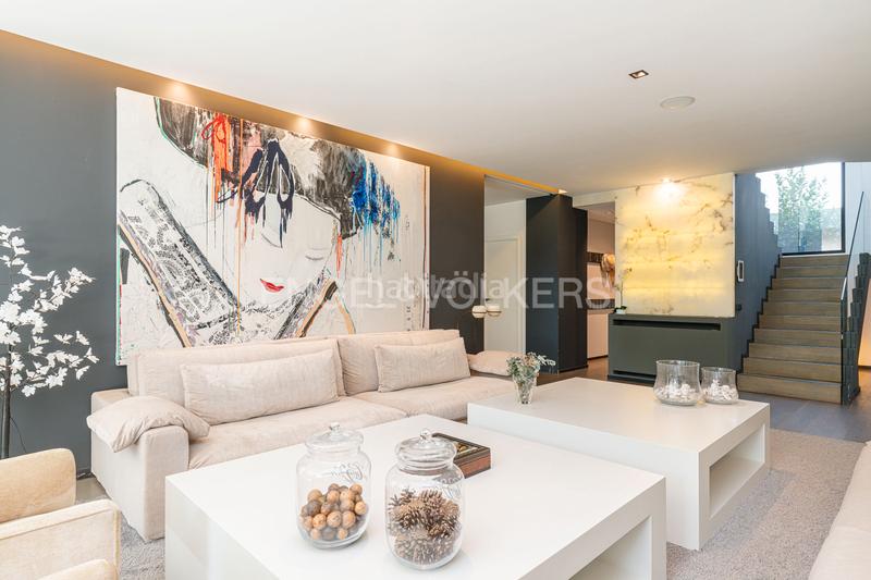 Foto 053d515d-0068-409f-aece-3514c0c9af23. Maison avec chauffage parking piscine dans urbanización La Moraleja La Moraleja