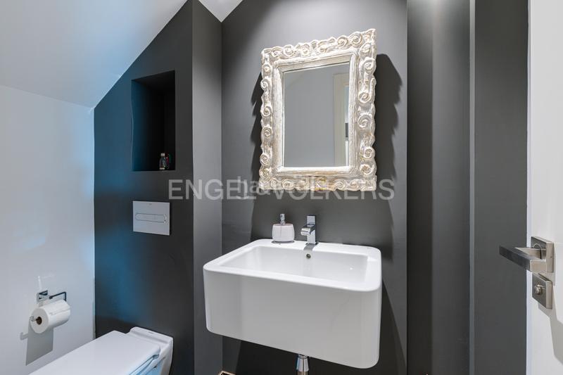 Foto 0a9fd176-252a-4049-8a26-e36e31cde466. Maison avec chauffage parking piscine dans urbanización La Moraleja La Moraleja