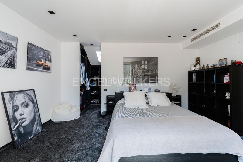 Foto 430f552c-6eb0-4bb4-af53-03dce208d684. Maison avec chauffage parking piscine dans urbanización La Moraleja La Moraleja