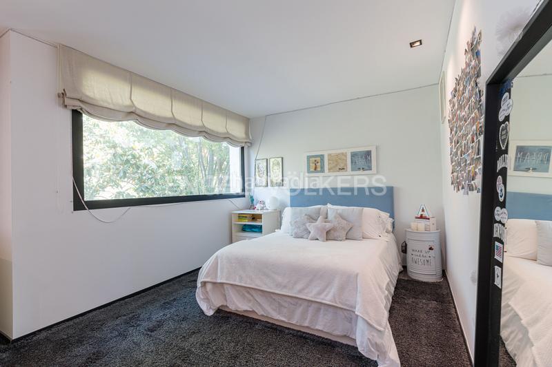 Foto 86b7e302-8028-4e19-aa72-bb0c52df3542. Maison avec chauffage parking piscine dans urbanización La Moraleja La Moraleja