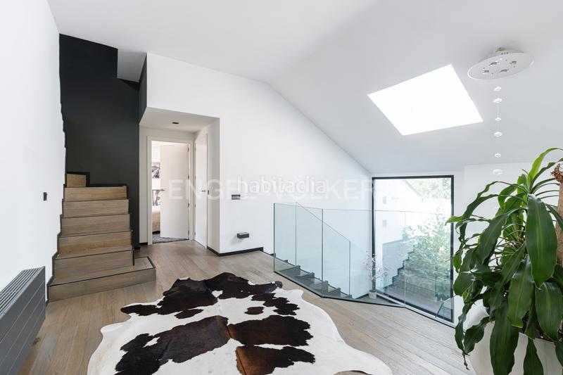 Foto b1e7c61a-1663-4483-a683-d6cd1cfc56d3. Maison avec chauffage parking piscine dans urbanización La Moraleja La Moraleja