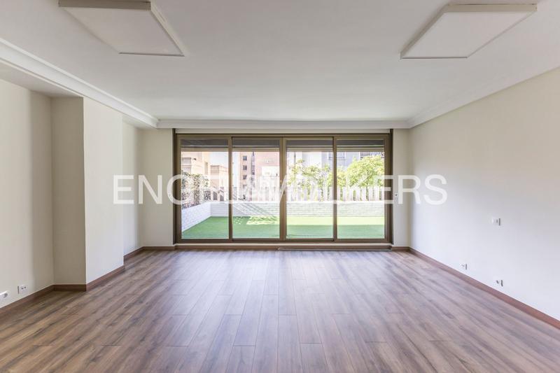 Foto cfbf1b37-7902-4bae-8568-9d64f0849228. Lloguer apartament amb calefacció aparcament a Castellana Madrid