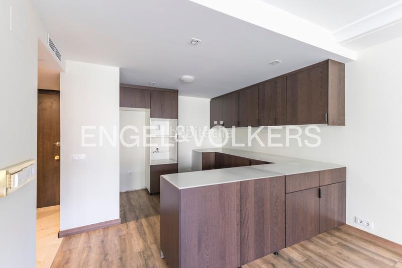 Foto d8fd5570-c859-46c8-afc8-974e393c239c. Miete appartement mit heizung parking in Castellana Madrid