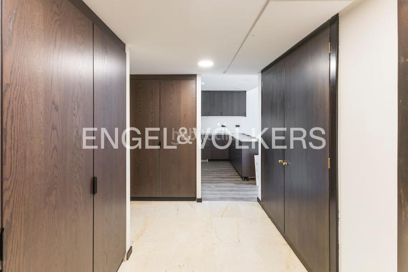 Foto 460fe410-9fad-4336-92e9-e0dcaffef367. Rent apartment with heating parking in Castellana Madrid